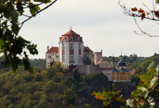 Pohled na zámek z východní strany